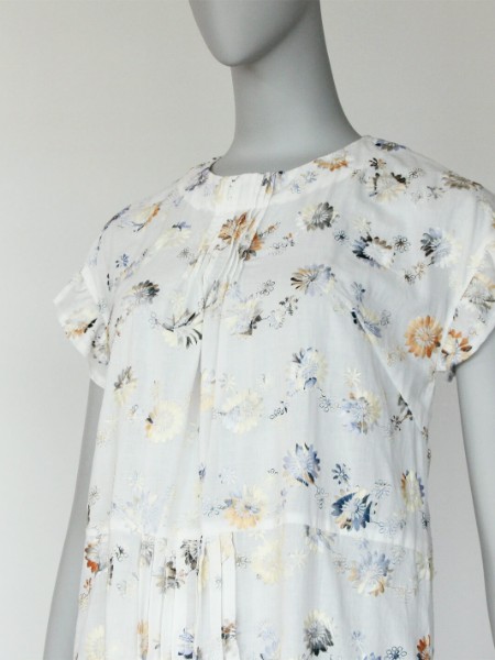 8Frilla_en ピンタック&フリルマキシワンピース 型紙通販 立体裁断