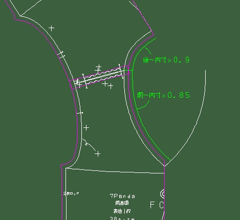 7Panda Tシャツのネックラインアレンジ方法